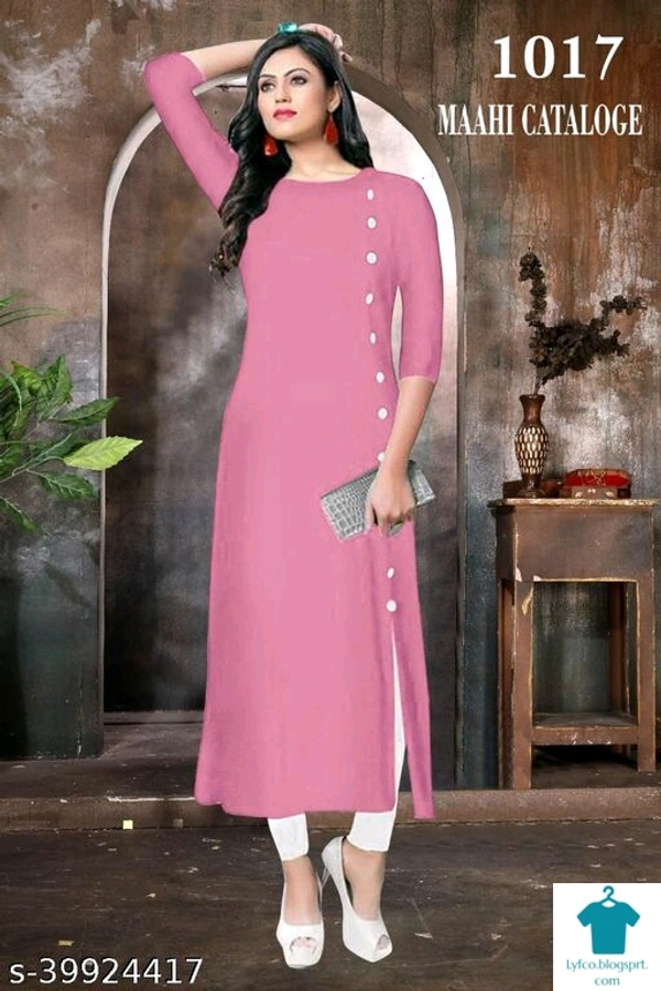 Jivika Superior Kurtis*Fabric: RayonSleeve Length: Three-Quarter SleevesPattern: SolidCombo of: Single - Colour - Light red, M