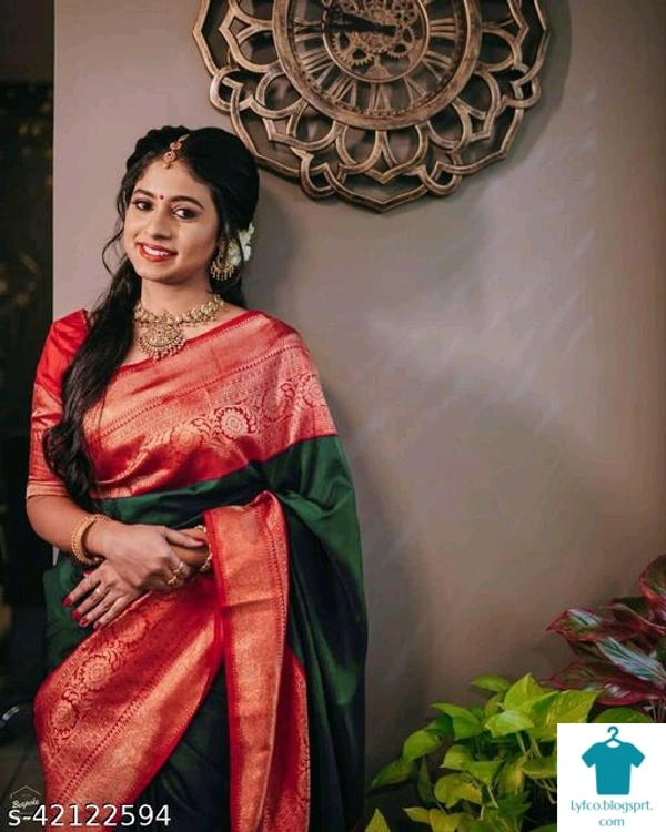 Product Name: *Jivika Refined Kanjeevaram Silk Women's Sarees*Saree Fabric: SilkBlouse: Separate Blouse PieceBlouse Fabric: Cotton SilkPattern: SolidBlouse Pattern: Same as SareeMultipack: Single - Free Size (Saree Length Size: 5.5 m, Blouse Length Size: 0.8 m) 