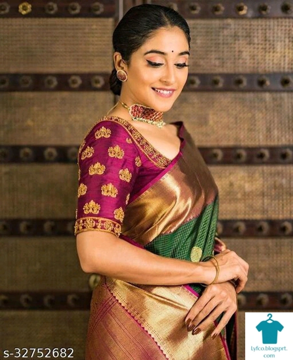 Product Name: *REGINA CASSANDRA STAR ELEGANT DESIGNER SAREE*Saree Fabric: JacquardBlouse: Separate Blouse PieceBlouse Fabric: Banarasi SilkPattern: Zari WovenBlouse Pattern: Same as BorderMultipack: Single - Free size