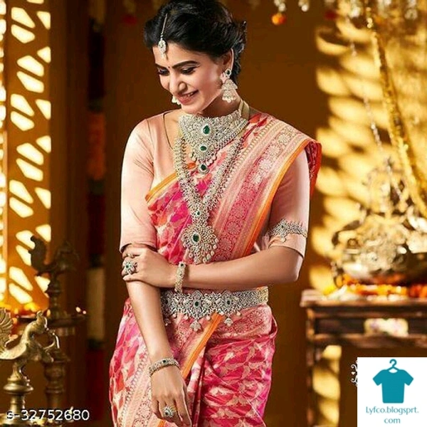 Product Name: *SAMANTHA AKKINENI STAR ELEGANT DESIGNER SAREE*Saree Fabric: JacquardBlouse: Separate Blouse PieceBlouse Fabric: Banarasi SilkPattern: Zari WovenBlouse Pattern: Same as BorderMultipack: Single - Free Size (Saree Length Size: 5.5 m, Blouse Length Size: 0.8 m) 