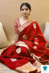 Product Name: *Classy Kanchipuram Lichi Silk Butta Designer Saree for Women*Saree Fabric: SilkBlouse: Running BlouseBlouse Fabric: JacquardPattern: Zari WovenBlouse Pattern: Zari WovenMultipack: Single - Free Size (Saree Length Size: 5.5 m, Blouse Length Size: 0.9 m) 