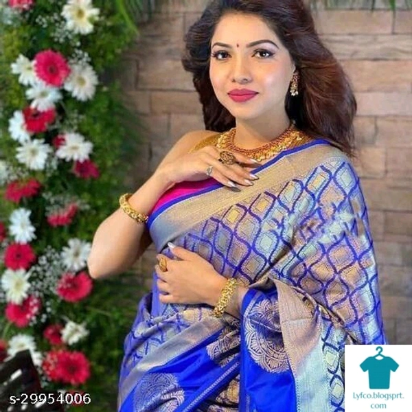 Product Name: *Beautiful Soft Lichi Silk Party Wear Saree for Women*Saree Fabric: Litchi SilkBlouse: Running BlouseBlouse Fabric: Litchi SilkPattern: Zari WovenBlouse Pattern: JacquardMultipack: Single - Free Size (Saree Length Size: 5.5 m, Blouse Length Size: 0.9 m) 