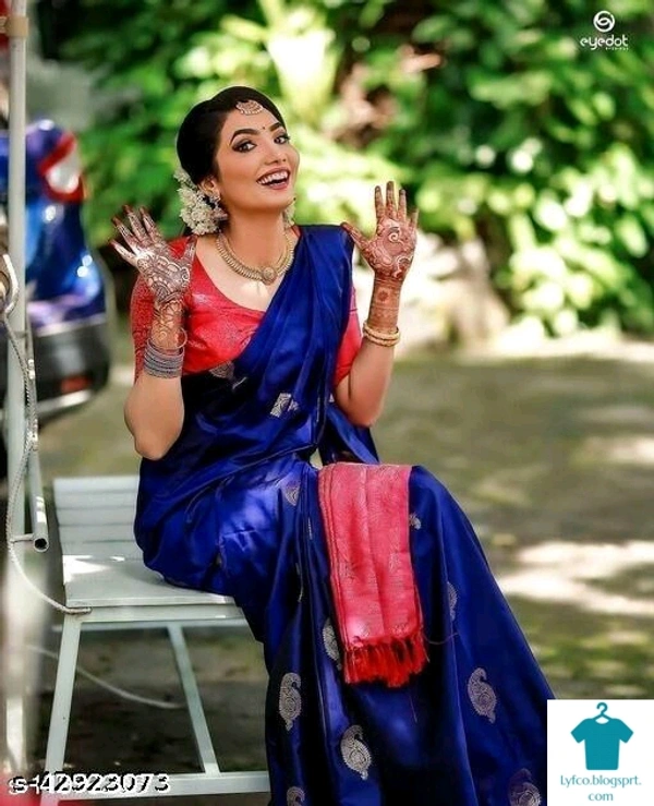 Product Name: *Deasigner Litchi Silk Festival Wear Saree For Womens.*Saree Fabric: Litchi SilkBlouse: Separate Blouse PieceBlouse Fabric: Litchi SilkPattern: Zari WovenBlouse Pattern: Zari WovenMultipack: Single - Free size