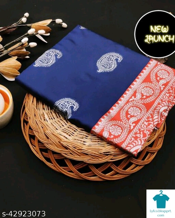 Product Name: *Deasigner Litchi Silk Festival Wear Saree For Womens.*Saree Fabric: Litchi SilkBlouse: Separate Blouse PieceBlouse Fabric: Litchi SilkPattern: Zari WovenBlouse Pattern: Zari WovenMultipack: Single - Free size
