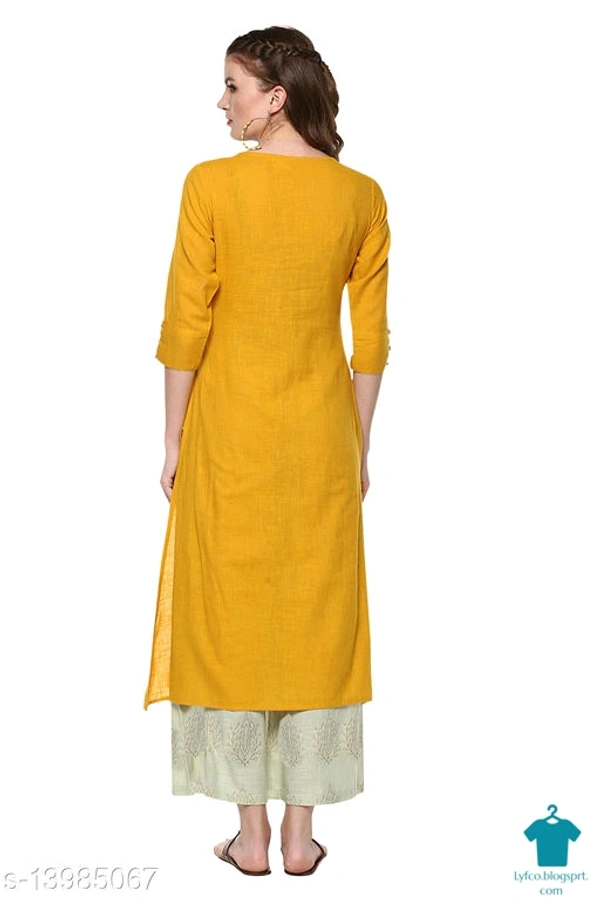 Product Name: *Rayon A-line kurti for women*Fabric: RayonSleeve Length: Three-Quarter SleevesPattern: SolidCombo of: Single - size- S, Colour- Dark Green