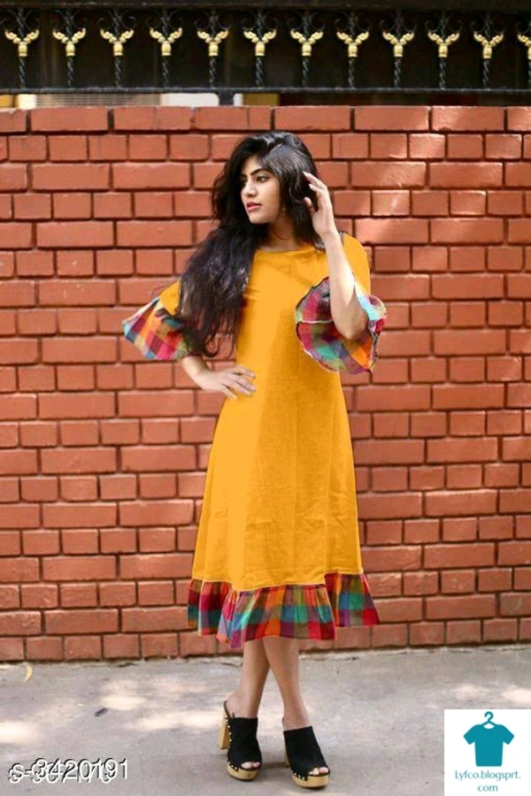 Product Name: *Women's Checked Cotton Kurti*Fabric: CottonSleeve Length: Three-Quarter SleevesPattern: CheckedCombo of: Single - colour- Yellow, size- XL