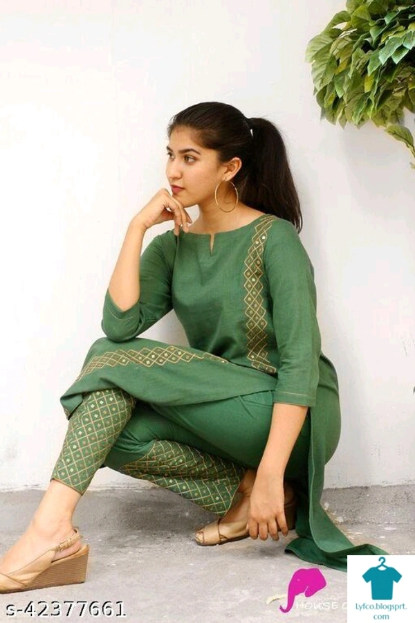 Product Name: *VINTAGE ROYAL PRINTED KURTI WITH PANT *Fabric: RayonSleeve Length: Three-Quarter SleevesPattern: EmbroideredCombo of: Single - size- M