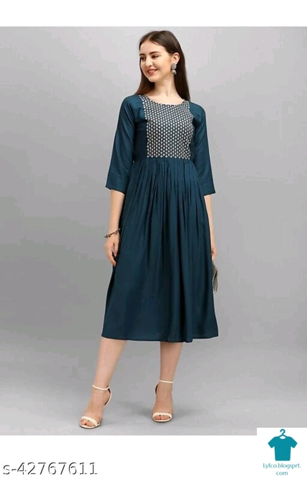 Product Name: *Aagyeyi Attractive Kurtis*Fabric: RayonSleeve Length: Three-Quarter SleevesPattern: EmbroideredCombo of: Single - colour- Maroon, size- XL