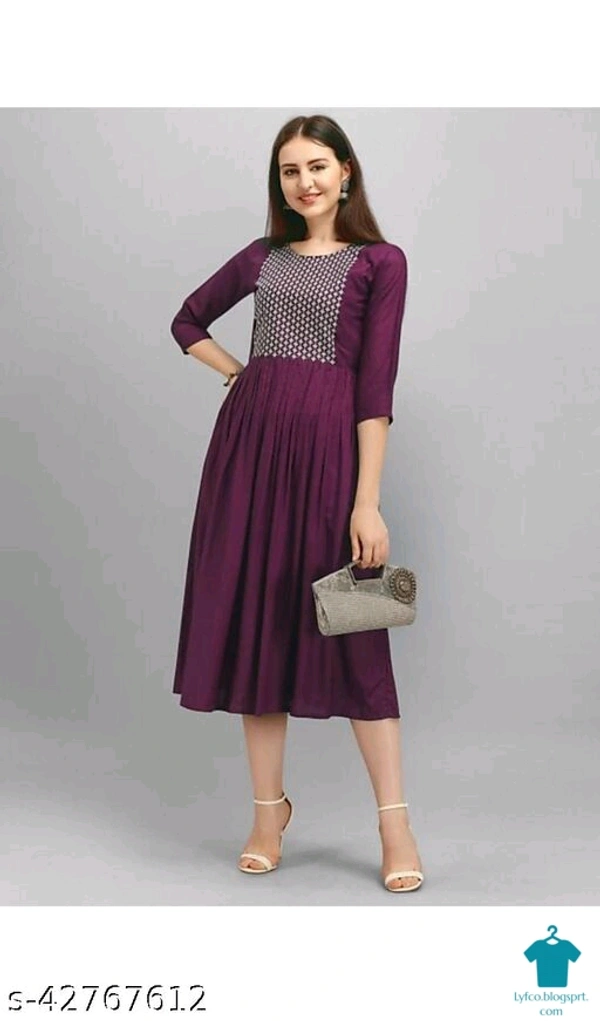 Product Name: *Aagyeyi Attractive Kurtis*Fabric: RayonSleeve Length: Three-Quarter SleevesPattern: EmbroideredCombo of: Single - colour- Maroon, size- XL