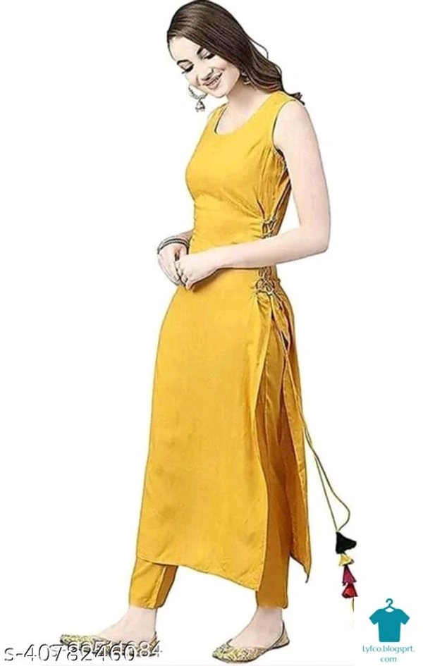 Product Name: *Kashvi Voguish Kurtis*Fabric: RayonSleeve Length: SleevelessPattern: SolidCombo of: Single - colour- Yellow, size- L