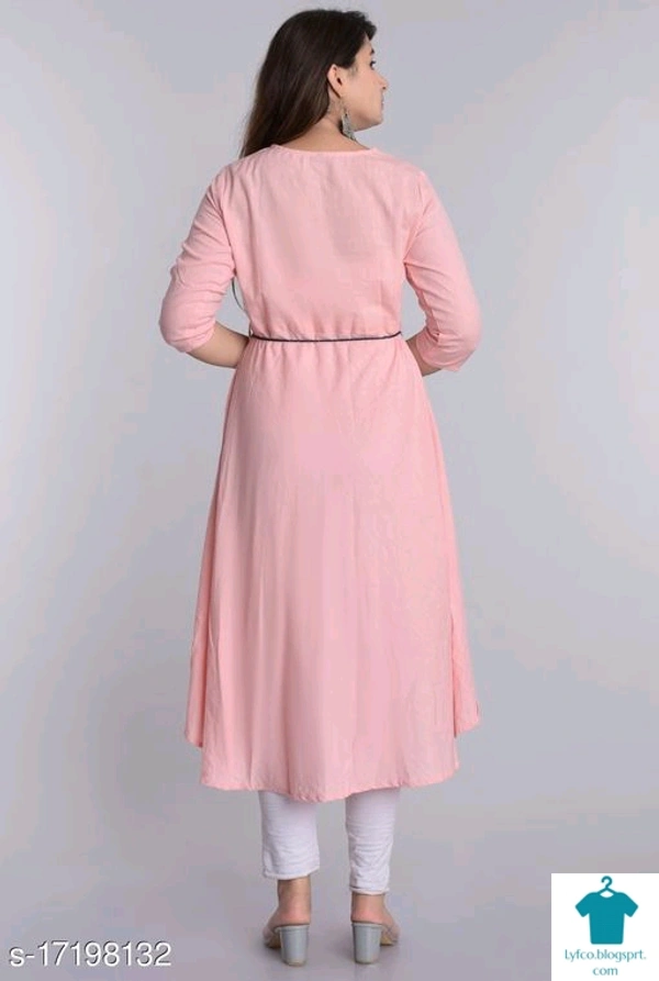 Product Name: *Women Cotton High-Low Printed Mustard Kurti*Fabric: CottonSleeve Length: Three-Quarter SleevesPattern: PrintedCombo of: Single - colour- Light Pink, size- XxL