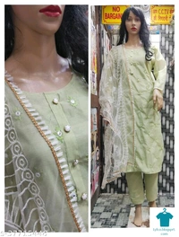 Product Name: *Aakarsha Voguish Women Kurta Sets*Kurta Fabric: Chanderi CottonBottomwear Fabric: Chanderi CottonFabric: NetSleeve Length: Three-Quarter SleevesSet Type: Kurta With Dupatta And BottomwearBottom Type: PantsPattern: EmbroideredMultipack: Single - size- M