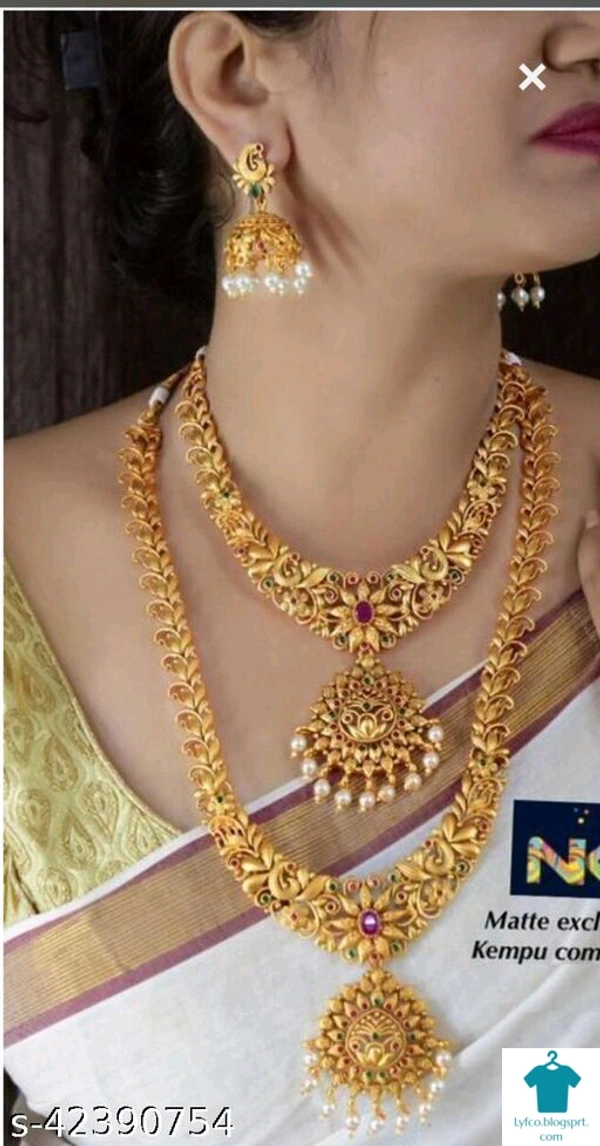 Product Name: *Feminine Chunky Jewellery Sets*Base Metal: AlloyPlating: Gold Plated - MatteStone Type: Artificial Stones & BeadsSizing: Adjustable