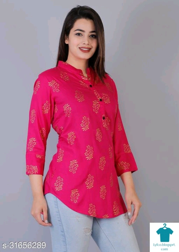 Product Name: *Comfy Ravishing Women Tops & Tunics*Fabric: RayonSleeve Length: Three-Quarter SleevesPattern: PrintedMultipack: 1 - size- XXL, colour- light Blue
