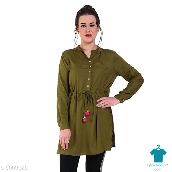 Product Name: *Women Green Striped Top*Fabric: RayonSleeve Length: Three-Quarter SleevesPattern: SolidMultipack: 1 - size- XL