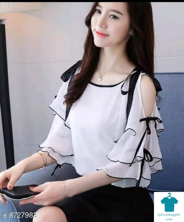 Product Name: *MASK+019 WHITE OFF SHOULDER KNOTES TOP*Fabric: GeorgetteSleeve Length: Three-Quarter SleevesPattern: SolidMultipack: 1 - size- XXL