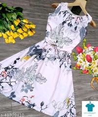 Product Name: *Trendy Retro Women Dresses*Fabric: CrepeSleeve Length: SleevelessPattern: PrintedMultipack: 1 - size- S