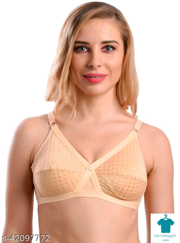 Product Name: *Fancy Women Bra*Fabric: LycraPrint or Pattern Type: PaisleyPadding: Non PaddedType: Everyday BraWiring: Non WiredSeam Style: SeamedMultipack: 1 - 30B