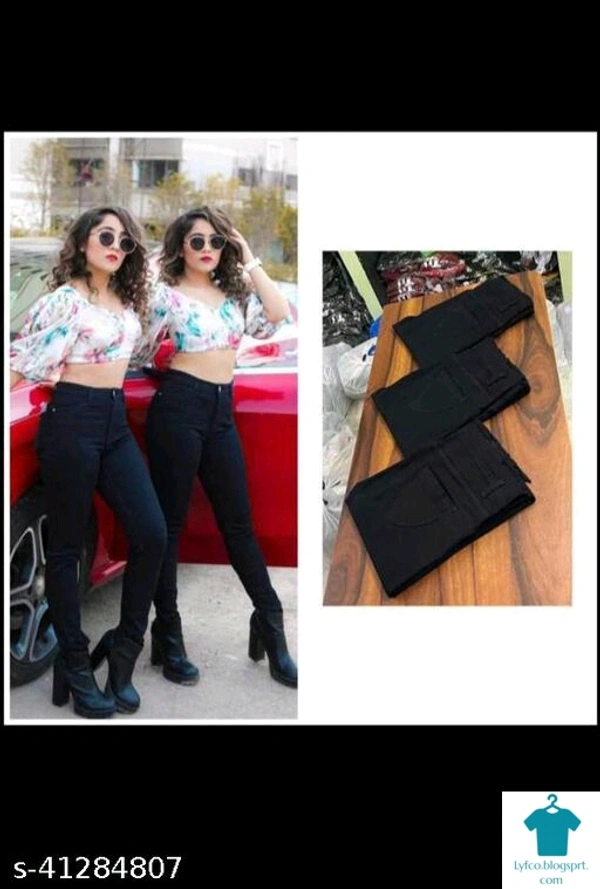 Product Name: *WOMEN'S TIGHT SKINNY JEANS STYLISH JEANS*Fabric: DenimSurface Styling: FringedMultipack: 1 - size- 28