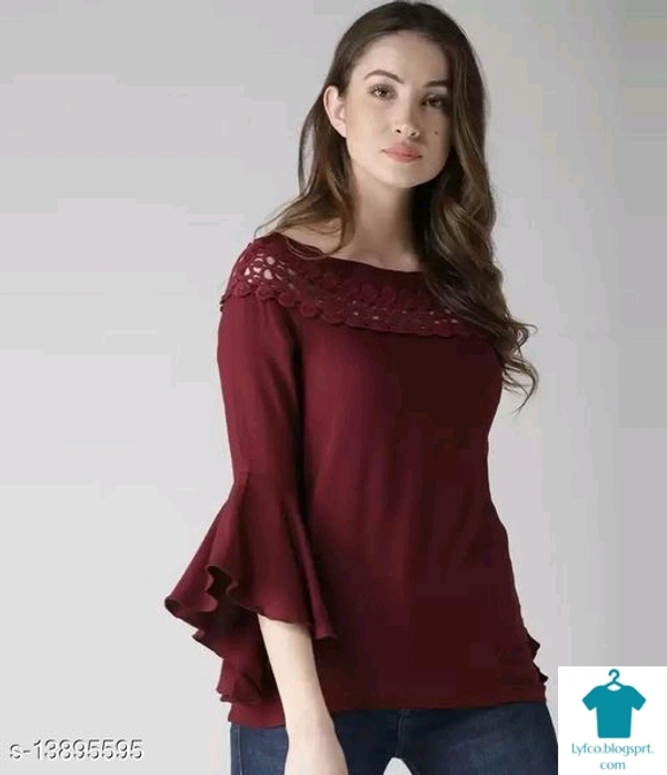 Product Name: *Tops*Fabric: RayonSleeve Length: Three-Quarter SleevesPattern: SolidMultipack: 1 - S