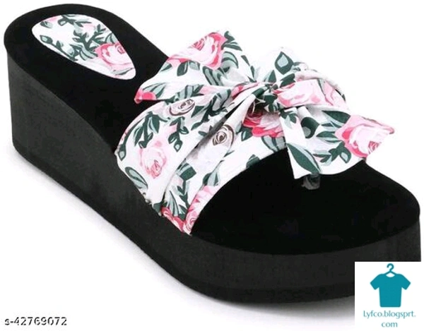 Product Name: *Classy Women Heels*Material: Syntethic LeatherSole Material: EvaPattern: Woven DesignMultipack: 1 - IND-3