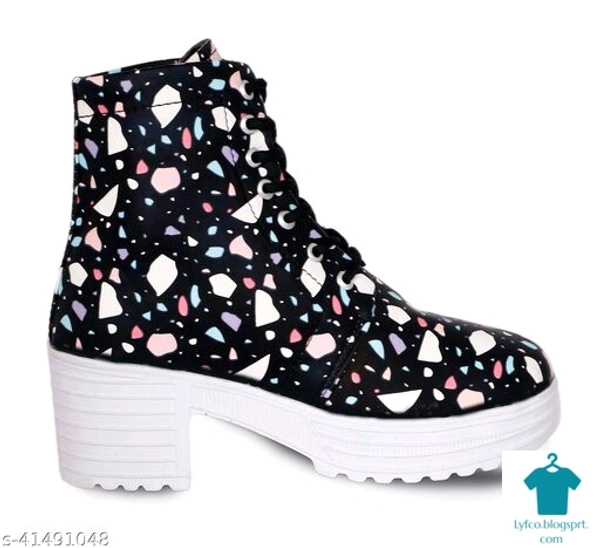 Material: Syntethic LeatherSole Material: PvcPattern: ColorblockedFastening & Back Detail: Lace-UpMultipack: 1 - IND-6