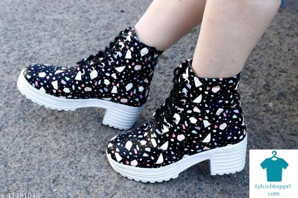 Material: Syntethic LeatherSole Material: PvcPattern: ColorblockedFastening & Back Detail: Lace-UpMultipack: 1 - IND-7