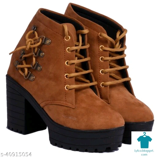 Product Name: *Attractive Women Boots*Material: SuedeSole Material: PvcPattern: Woven DesignFastening & Back Detail: Lace-UpMultipack: 1 - 8