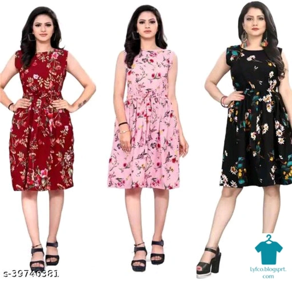 Product Name: *Trendy Modern Women Dresses*Fabric: CrepeSleeve Length: SleevelessPattern: PrintedMultipack: 3 - S