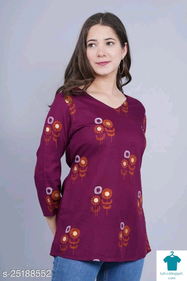 Product Name: *Trendy Ravishing Women Tops & Tunics*Fabric: RayonSleeve Length: Three-Quarter SleevesPattern: SolidMultipack: 1 - xS