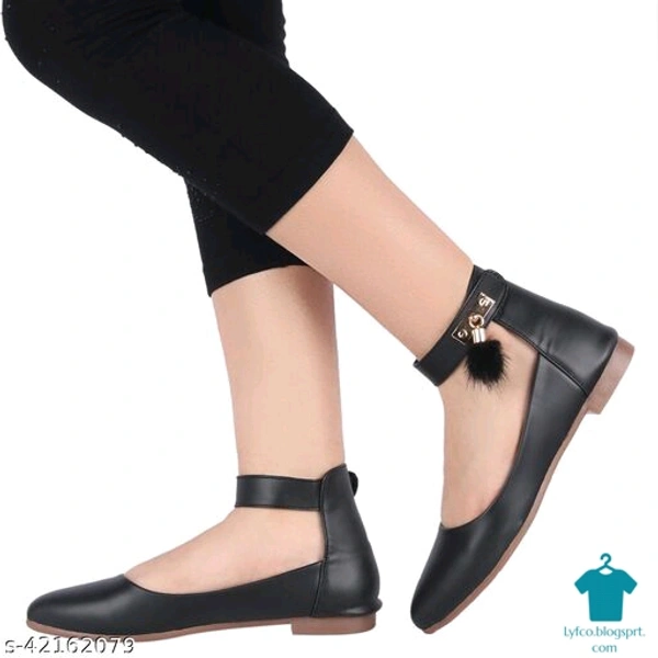 Product Name: *Stylish Women Bellies & Ballerinas*Material: SyntheticSole Material: PvcPattern: SolidMultipack: 1 - IND-3