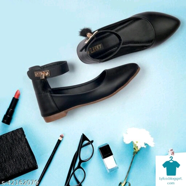 Product Name: *Stylish Women Bellies & Ballerinas*Material: SyntheticSole Material: PvcPattern: SolidMultipack: 1 - IND-3