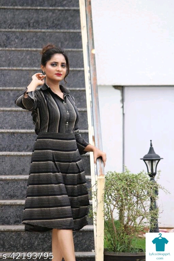 Product Name: *Trendy Retro Women Dresses*Fabric: CottonSleeve Length: Three-Quarter SleevesPattern: PrintedMultipack: 1 - XXL