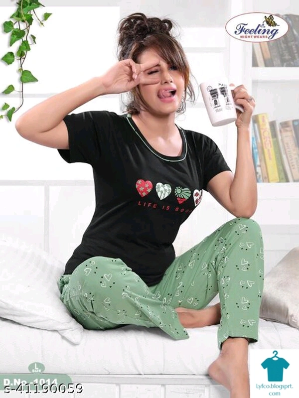 Inaaya Attractive Women NightsuitsTop Fabric: CottonBottom Fabric: CottonTop Type: TshirtBottom Type: PyjamasSleeve Length: Short SleevesPattern: PrintedMultipack: 1 - M