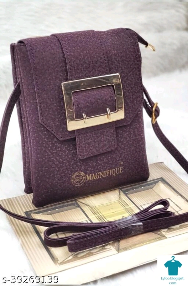 Catalog Name:*Gorgeous Fashionable Women Slingbags*Material: PUNo. of Compartments: 2Pattern: TexturedMultipack: 1 - Free size