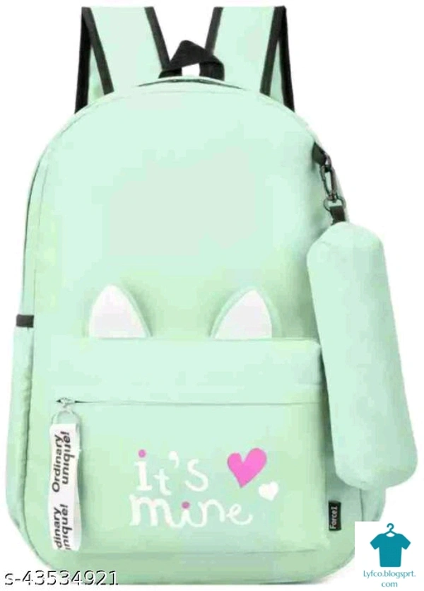Catalog Name:*Gorgeous Classy Women Backpacks*Material: PolyesterNo. of Compartments: 1Pattern: PrintedMultipack: 1 - Free size