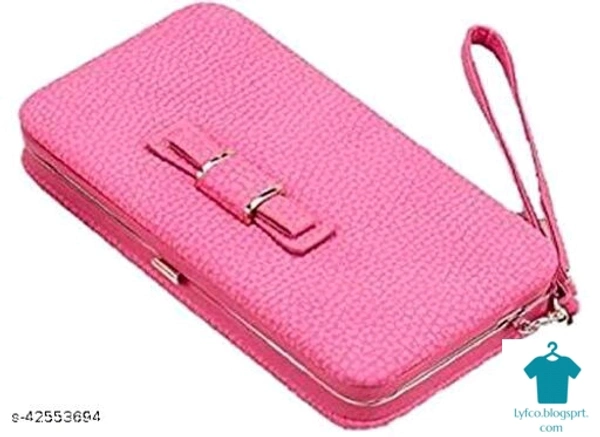 Catalog Name:*Fancy Modern Women Clutches*Material: Canvas & LeatherPattern: SolidMultipack: 1 - Free size