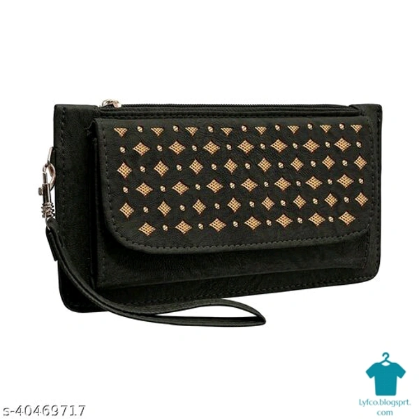 Catalog Name:*Fashionable Latest Women Clutches*Material: PUNo. of Compartments: 2Pattern: SolidMultipack: 1 - Free size