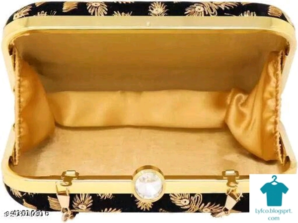 Catalog Name:*Casual Latest Women Clutches*Material: VelvetMultipack: 1 - Free size