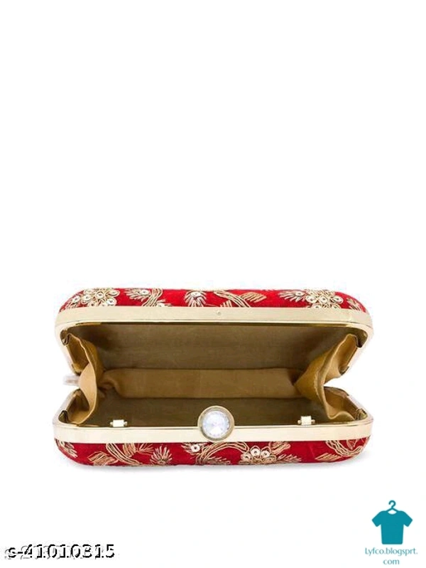 Catalog Name:*Casual Latest Women Clutches*Material: VelvetMultipack: 1 - Free  size