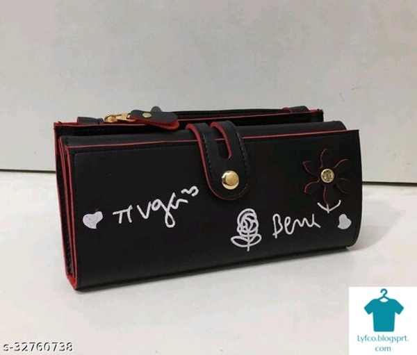 Catalog Name:*Casual Trendy Women Clutches*Material: PUNo. of Compartments: 4Pattern: PrintedMultipack: 1 - Free size