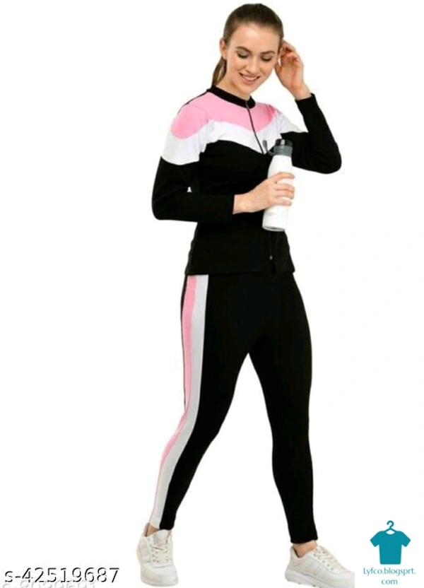 Catalog Name:*Women's Activewear Sets*Top Fabric: CottonBottom Fabric: CottonTop Type: T-ShirtBottom Type: TrousersSleeve Length: Long SleevesMultipack: 1 - XL