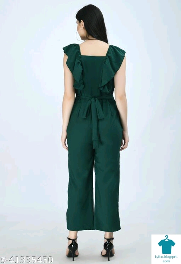 Catalog Name:*Urbane Graceful Women Jumpsuits*Fabric: Rayon SlubSleeve Length: SleevelessPattern: SolidMultipack: 1 - M