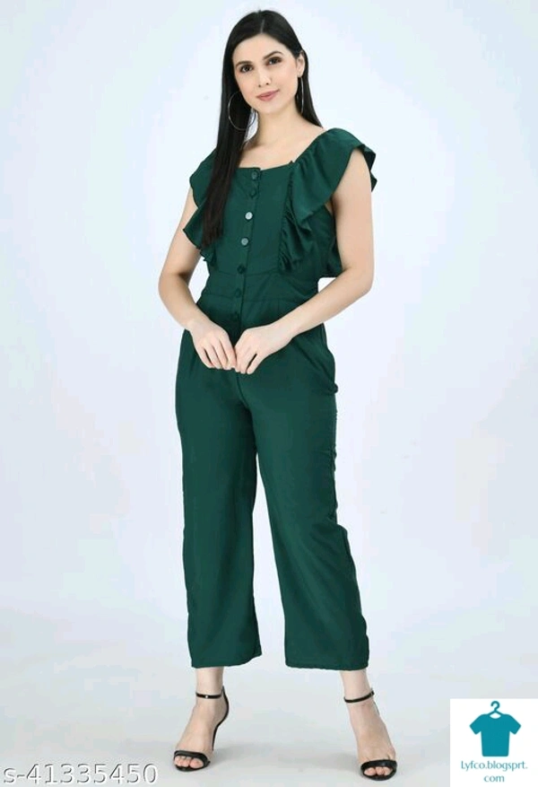 Catalog Name:*Urbane Graceful Women Jumpsuits*Fabric: Rayon SlubSleeve Length: SleevelessPattern: SolidMultipack: 1 - M