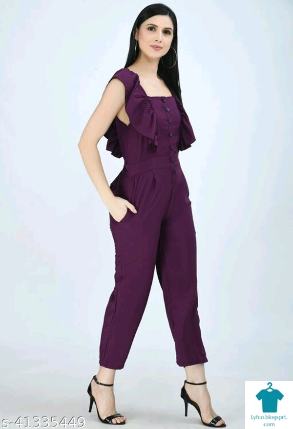 Catalog Name:*Urbane Graceful Women Jumpsuits*Fabric: Rayon SlubSleeve Length: SleevelessPattern: SolidMultipack: 1 - M
