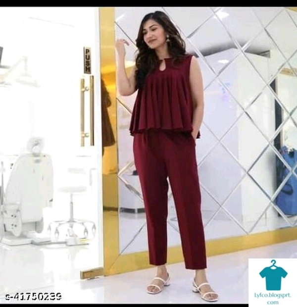 Catalog Name:*Charvi Petite Women TOP & bottom set*Bottom Fabric: RayonSleeve Length: SleevelessMultipack: 1 - XXL