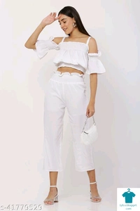 Catalog Name:*Pretty Elegant Women  top and bottom*Top Fabric: NylonBottom Fabric: NylonSleeve Length: Shoulder StrapsMultipack: 1 - S