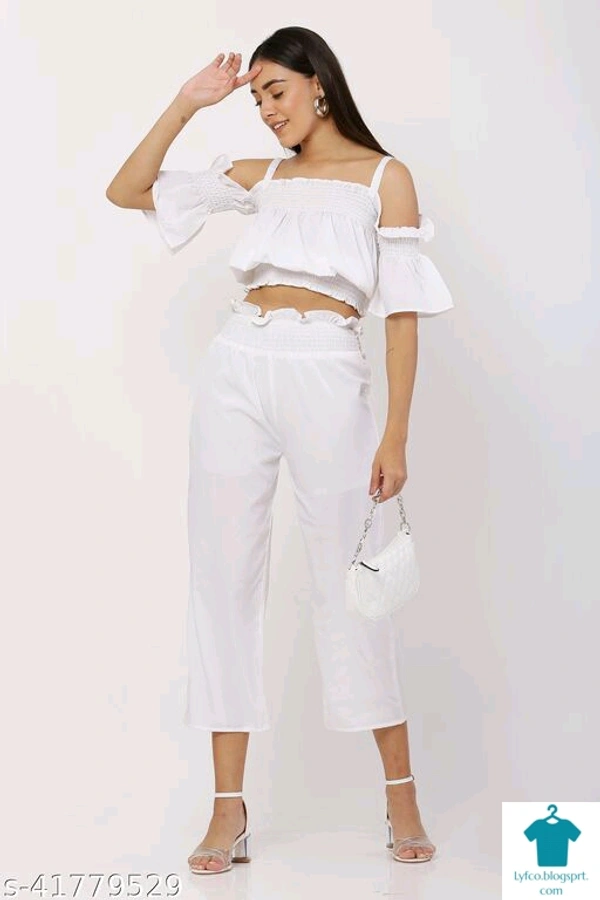 Catalog Name:*Pretty Elegant Women  top and bottom*Top Fabric: NylonBottom Fabric: NylonSleeve Length: Shoulder StrapsMultipack: 1 - S