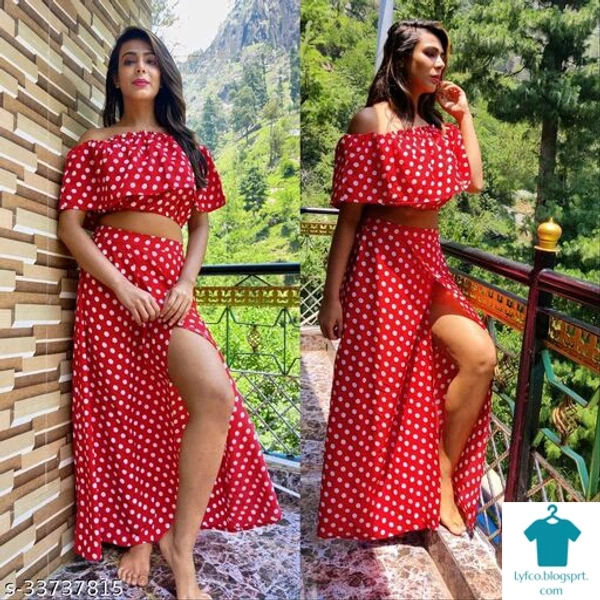 Catalog Name:*KUDIYO Ravishing Women Top & Bottom Sets*Top Fabric: CrepeBottom Fabric: CrepeSleeve Length: Short SleevesMultipack: 2 - L