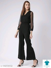 Catalog Name:*Trendy Modern Women Jumpsuits*Fabric: CrepeSleeve Length: Sleeveless,Three-Quarter SleevesPattern: PrintedMultipack: 1 - L